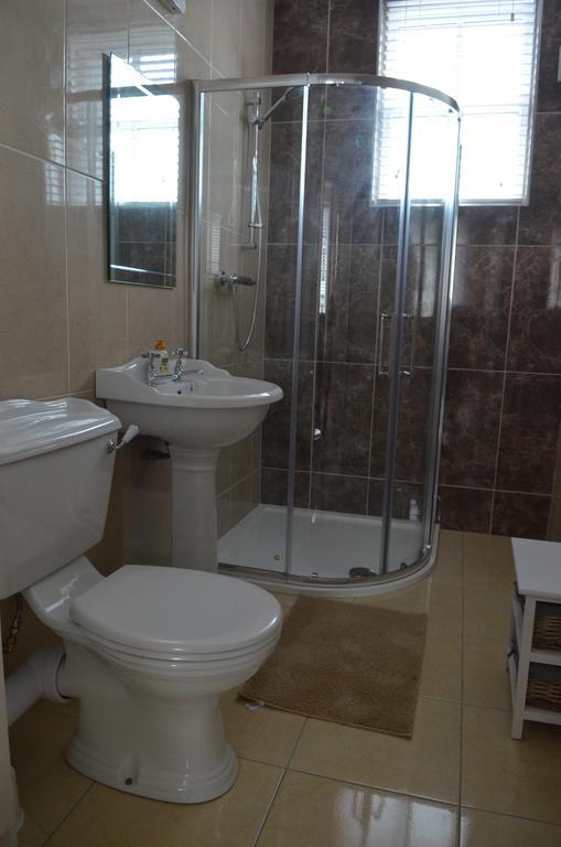 Blessings Studio Apartments Cootehill Εξωτερικό φωτογραφία
