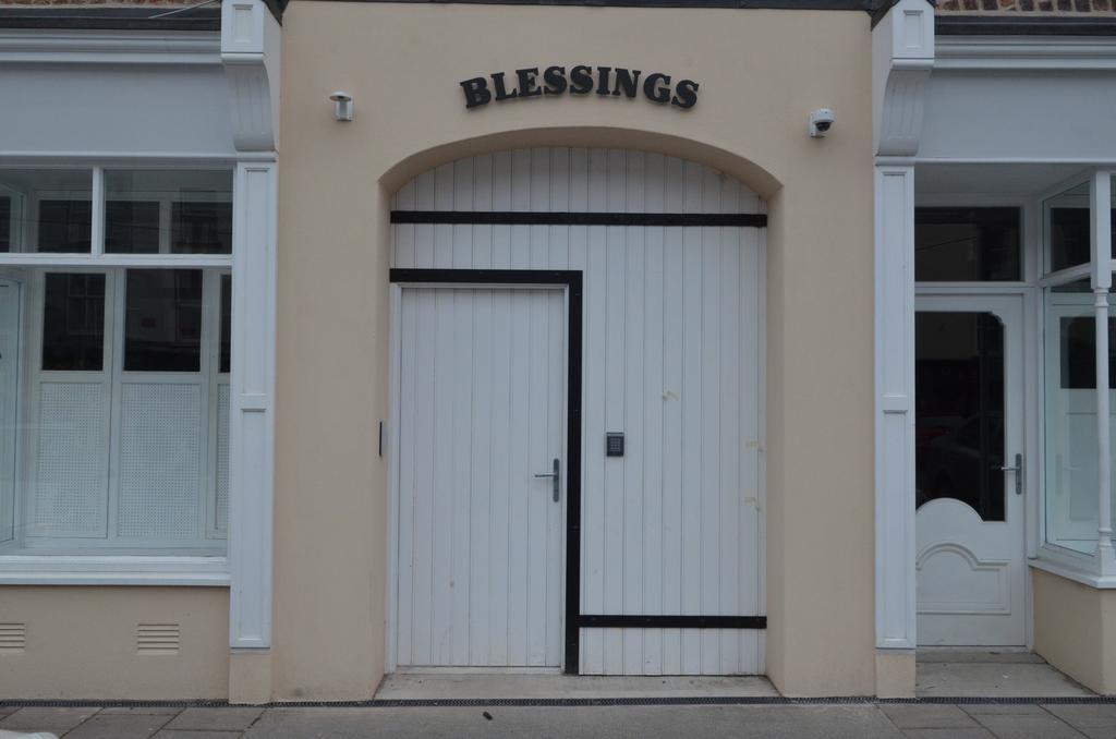 Blessings Studio Apartments Cootehill Εξωτερικό φωτογραφία